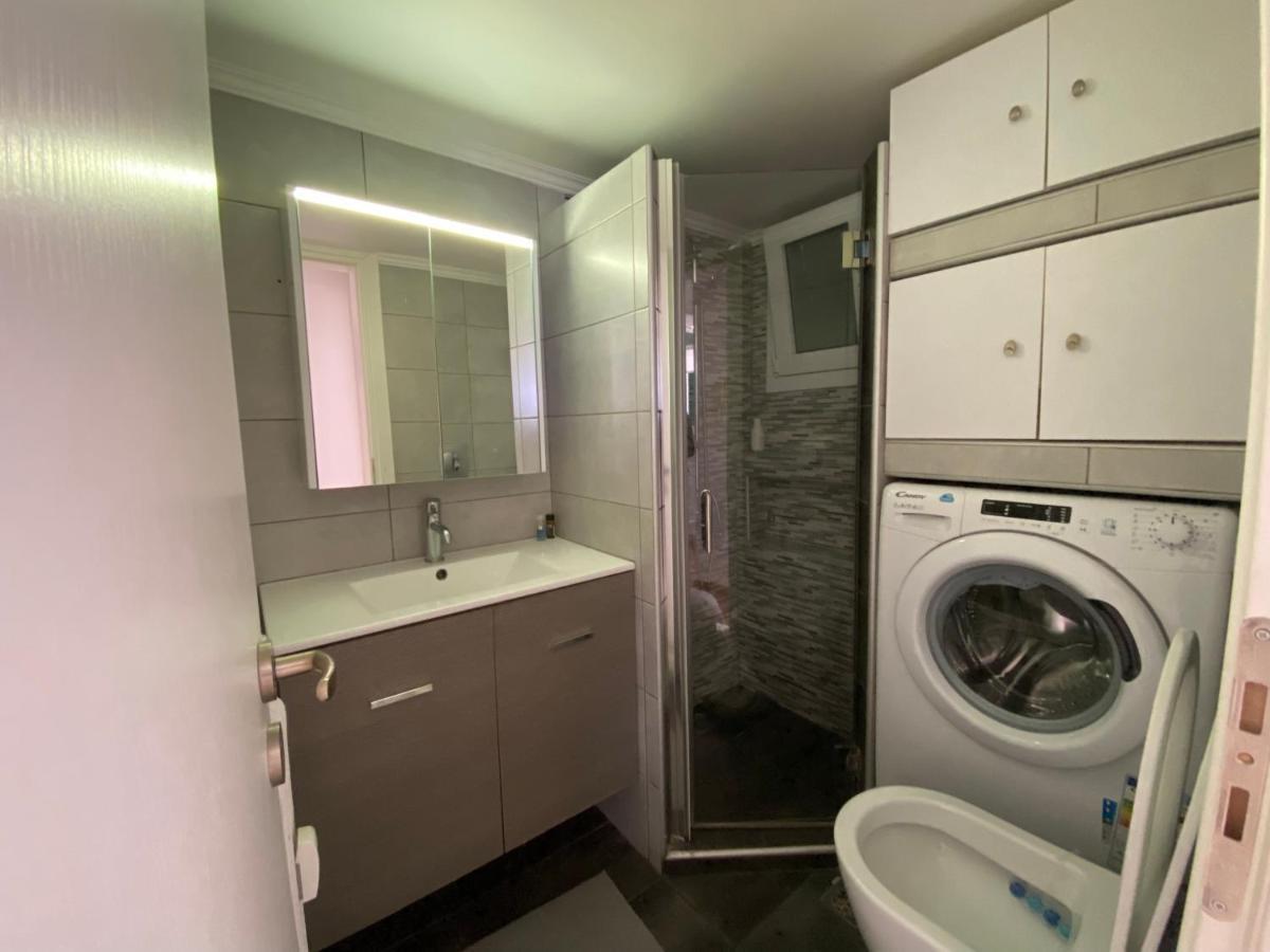 The Glyfada Hideaway Apartment เอเธนส์ ภายนอก รูปภาพ