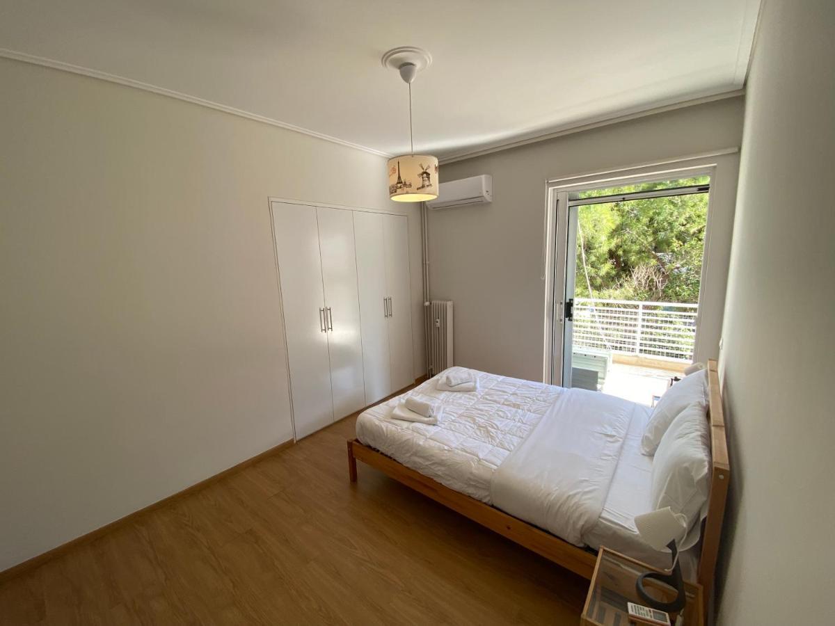 The Glyfada Hideaway Apartment เอเธนส์ ภายนอก รูปภาพ