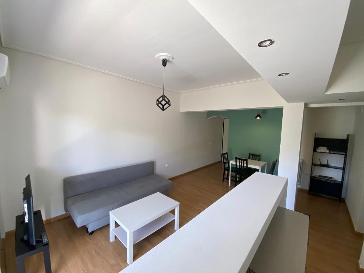 The Glyfada Hideaway Apartment เอเธนส์ ภายนอก รูปภาพ