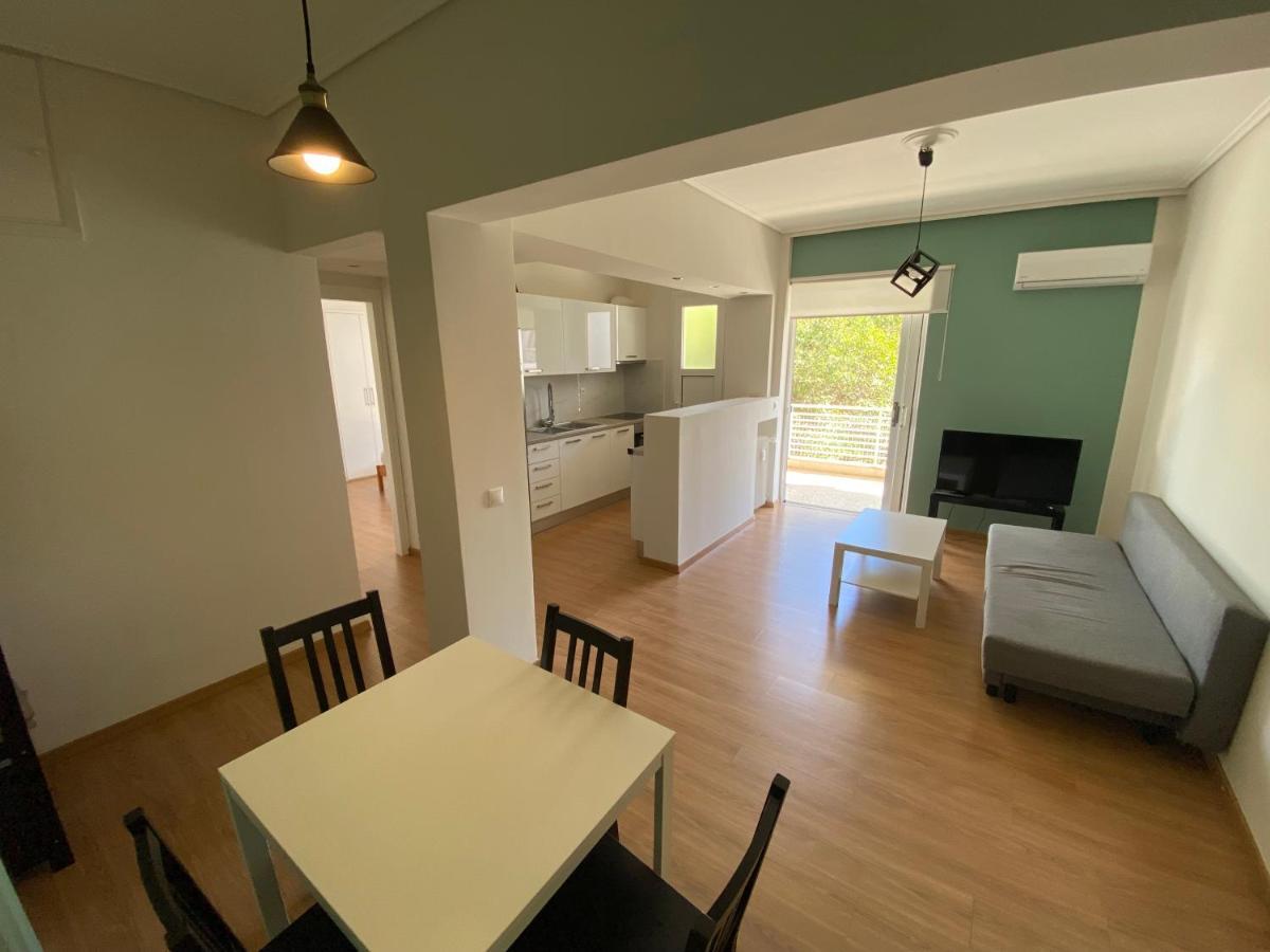 The Glyfada Hideaway Apartment เอเธนส์ ภายนอก รูปภาพ